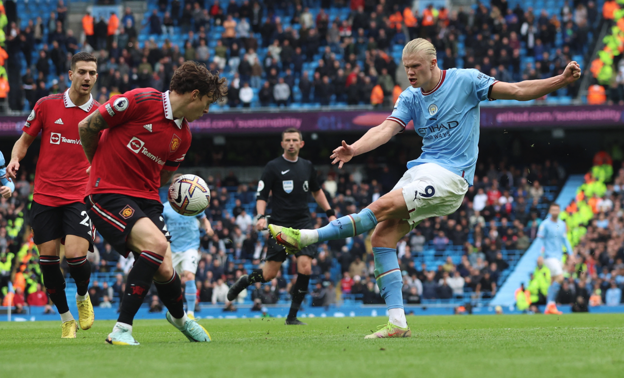 Man Utd từng đánh bại Man City 2-1 ở chung kết Cup FA mùa trước. Ảnh: Reuters